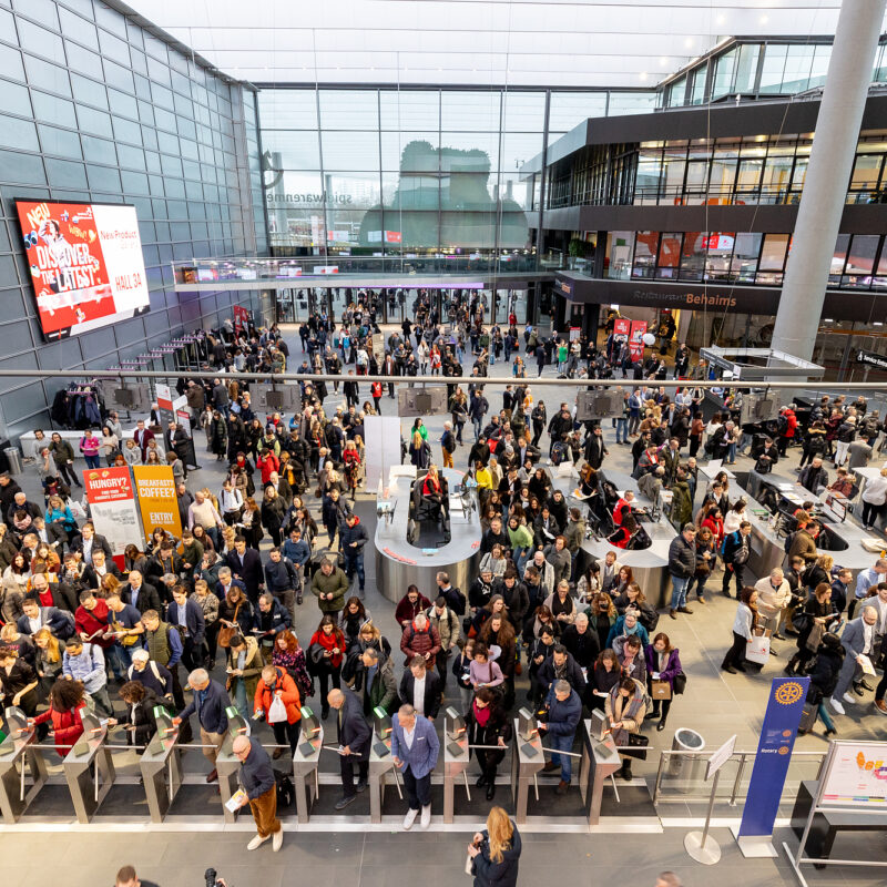 Spielwarenmesse 2024 Eingang Mitte